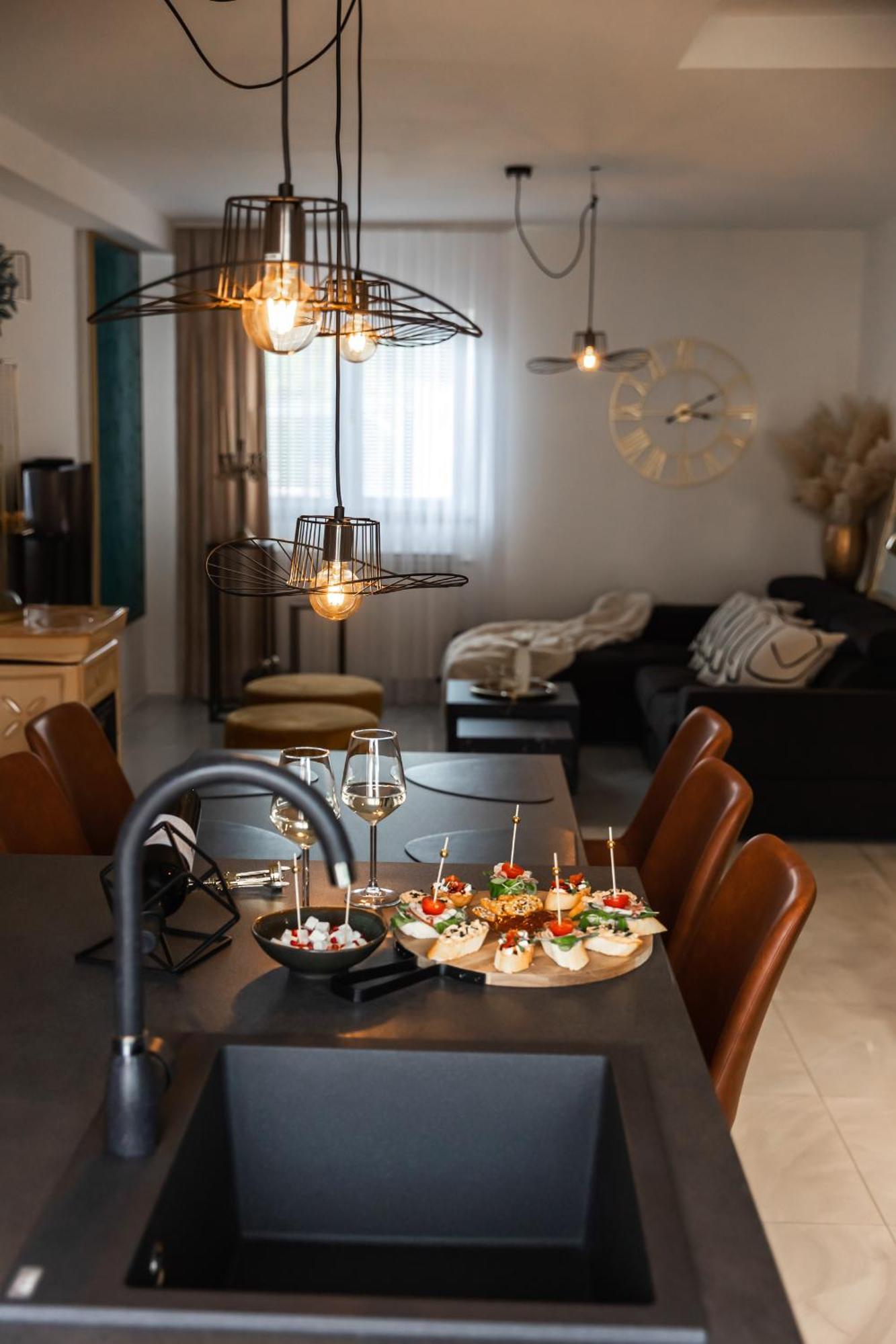 Deluxe Apartment Roma Imotski Exteriör bild